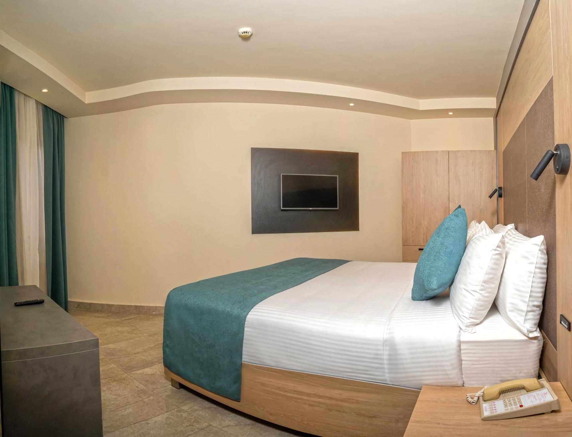 Xperience Kiroseiz Parkland Hotel Sharm el-Sheikh Eksteriør billede