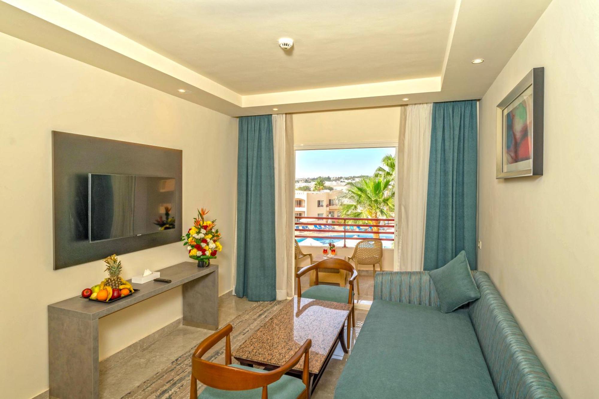 Xperience Kiroseiz Parkland Hotel Sharm el-Sheikh Eksteriør billede