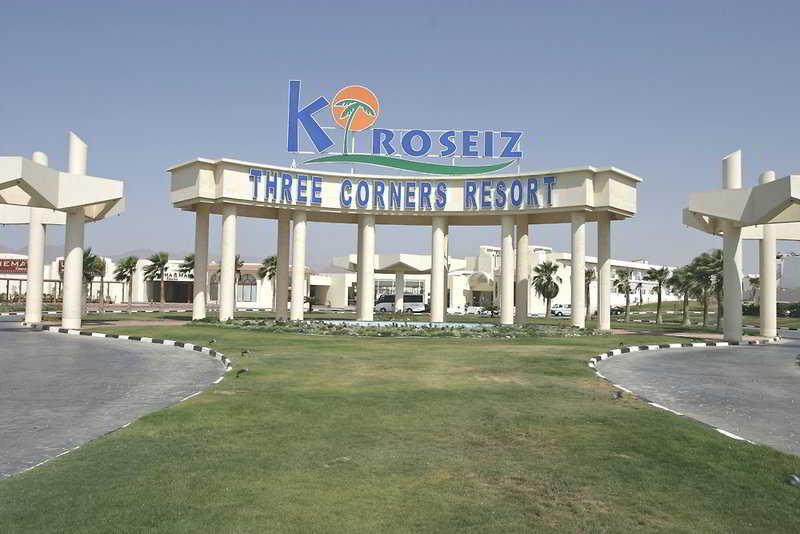Xperience Kiroseiz Parkland Hotel Sharm el-Sheikh Eksteriør billede The entrance of the resort
